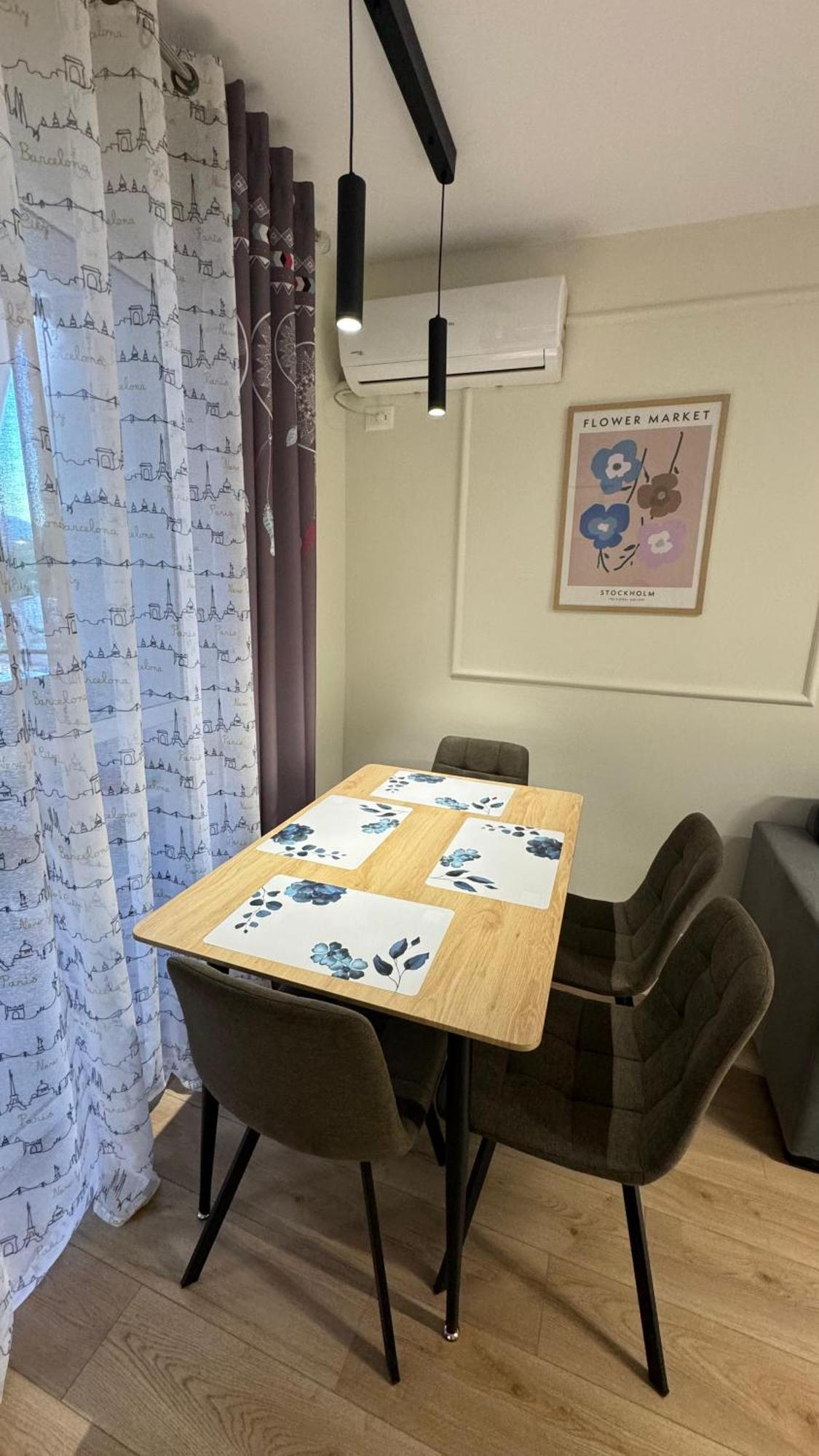 Charming Comfort Apartment Tiranë Luaran gambar