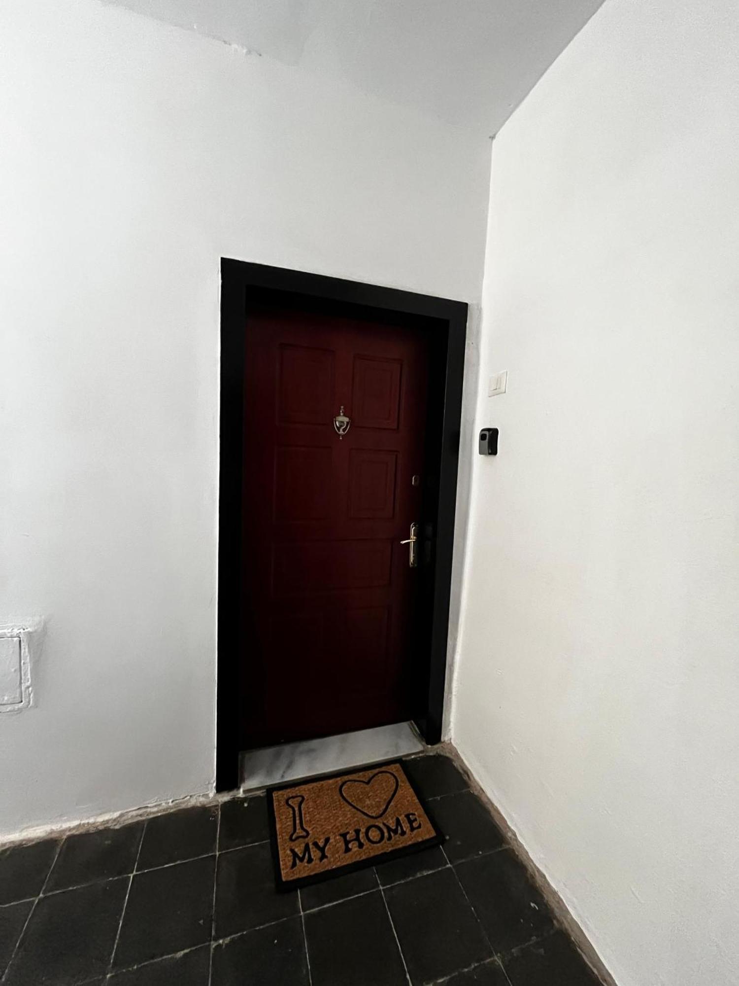 Charming Comfort Apartment Tiranë Luaran gambar